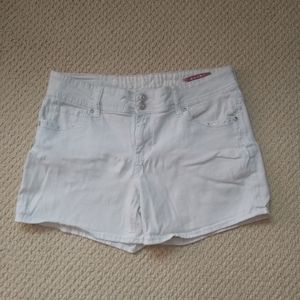 Hydraulic Lola curvy jean shorts